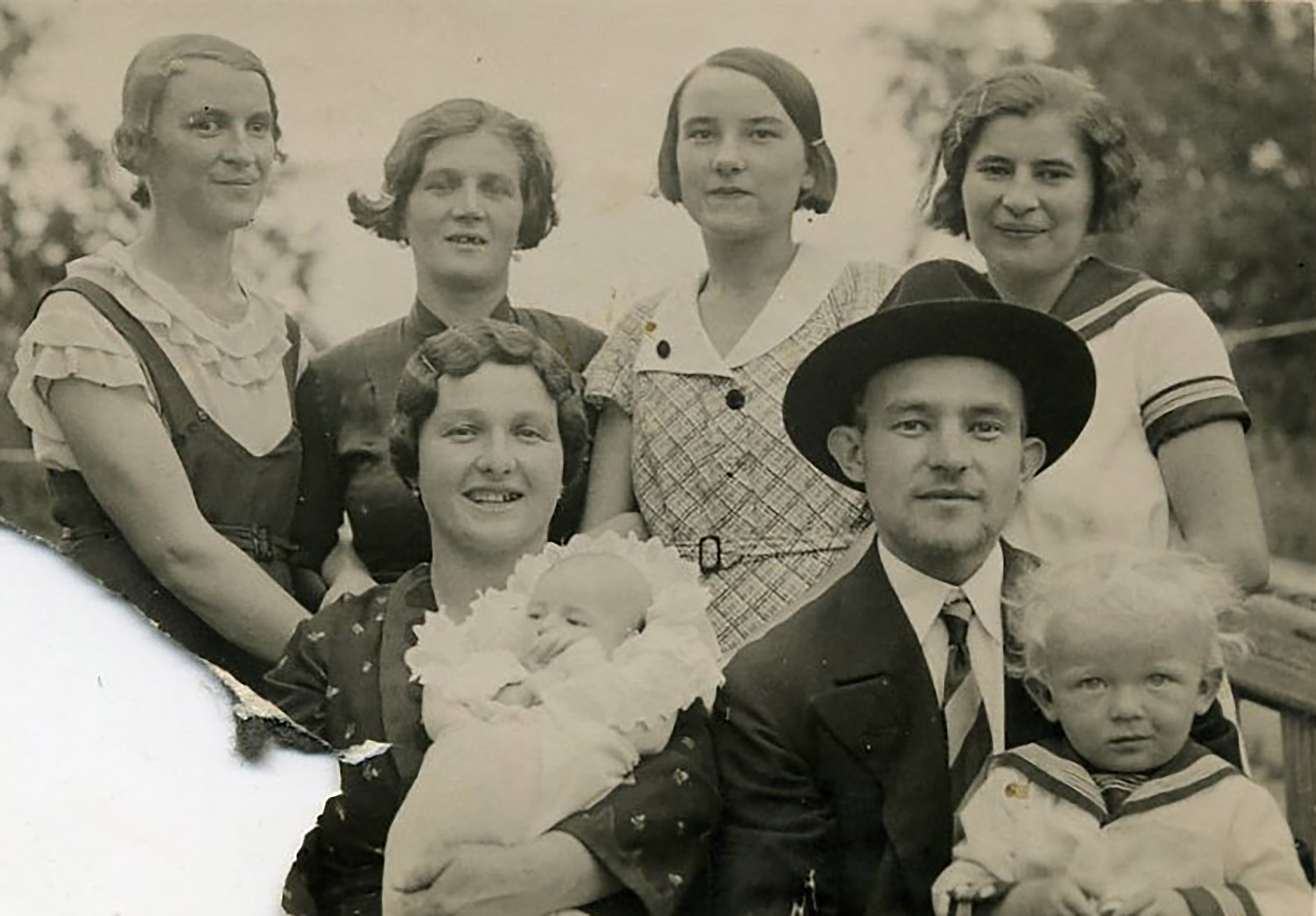  In Uyfalu with Shiphra and Yoseph Chaim 